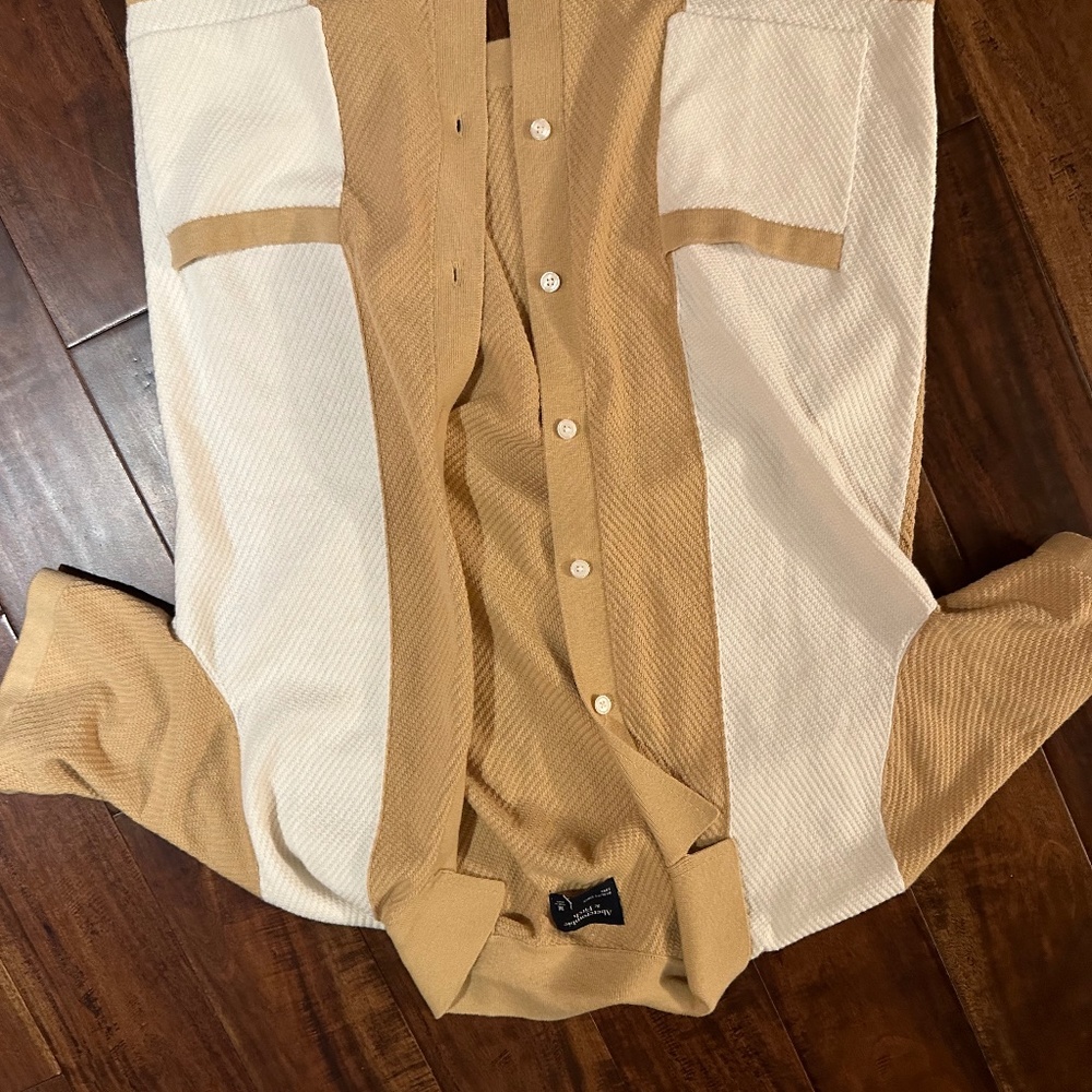 Abercrombie textured button up shirt